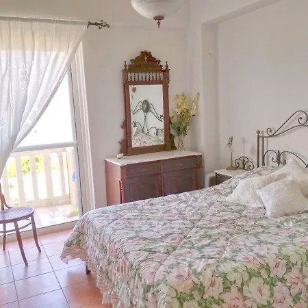 Theologos: Front Sea View Apartamento